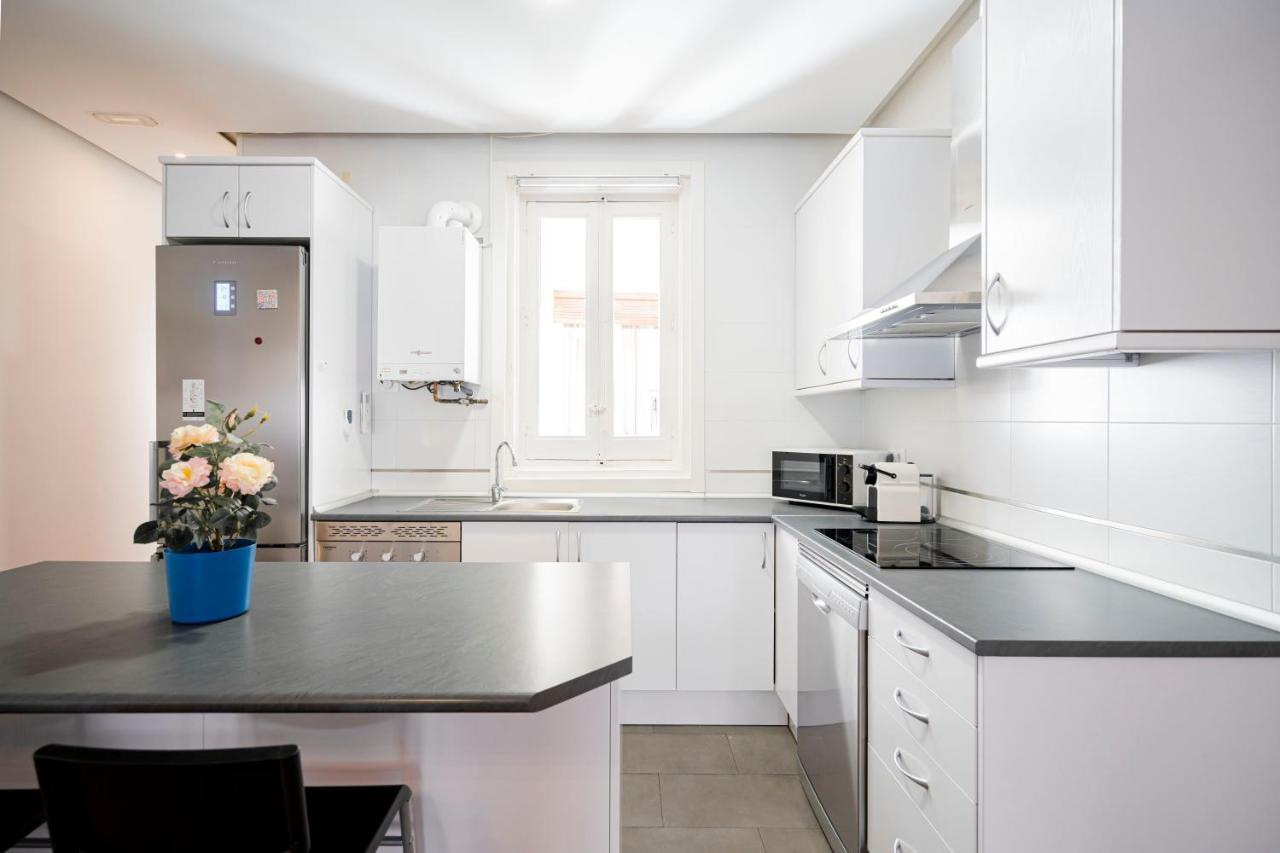 Apartamento La Latina II Madrid Eksteriør bilde