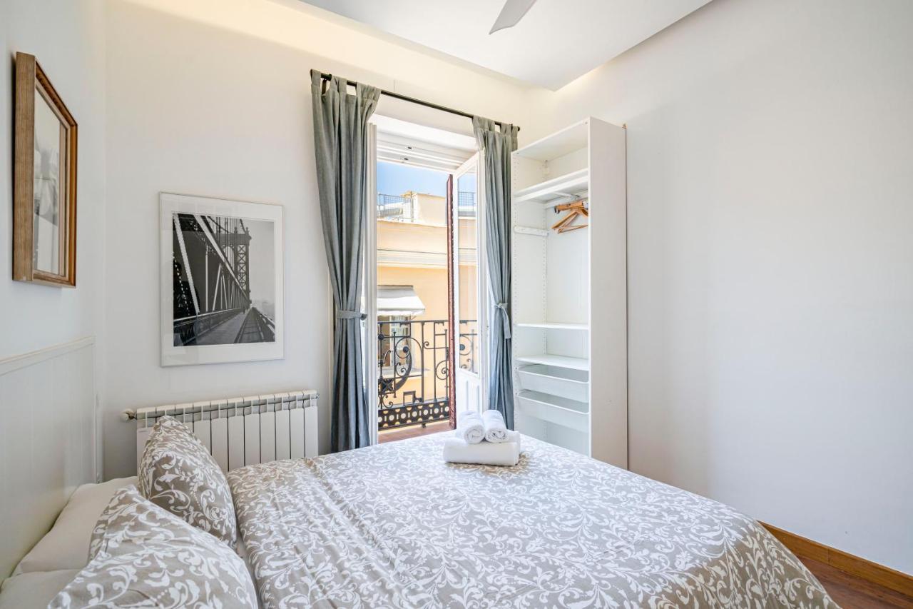 Apartamento La Latina II Madrid Eksteriør bilde
